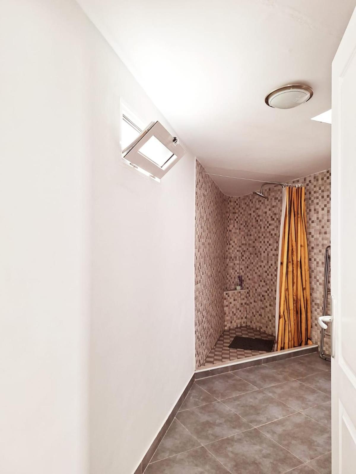 Apartamento Marea Плая Бланка Екстериор снимка
