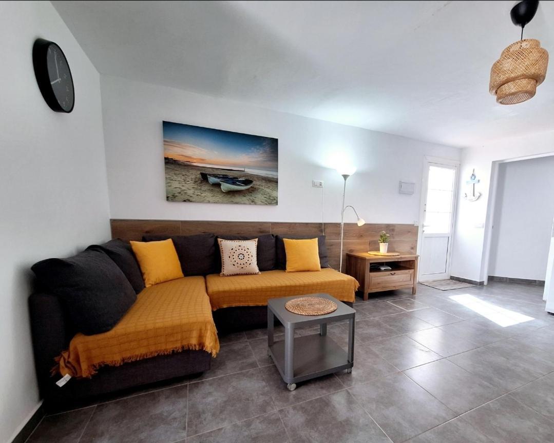Apartamento Marea Плая Бланка Екстериор снимка